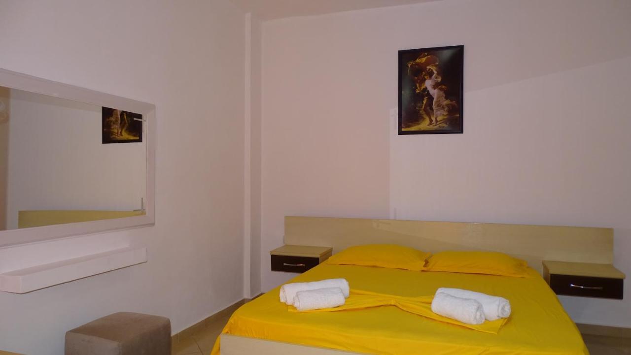 Hotel Arsenal Ksamil Dış mekan fotoğraf