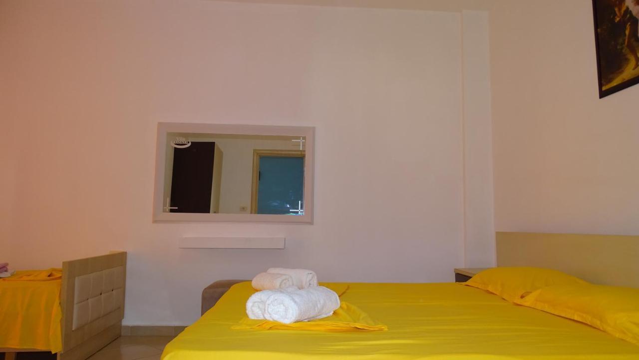 Hotel Arsenal Ksamil Dış mekan fotoğraf
